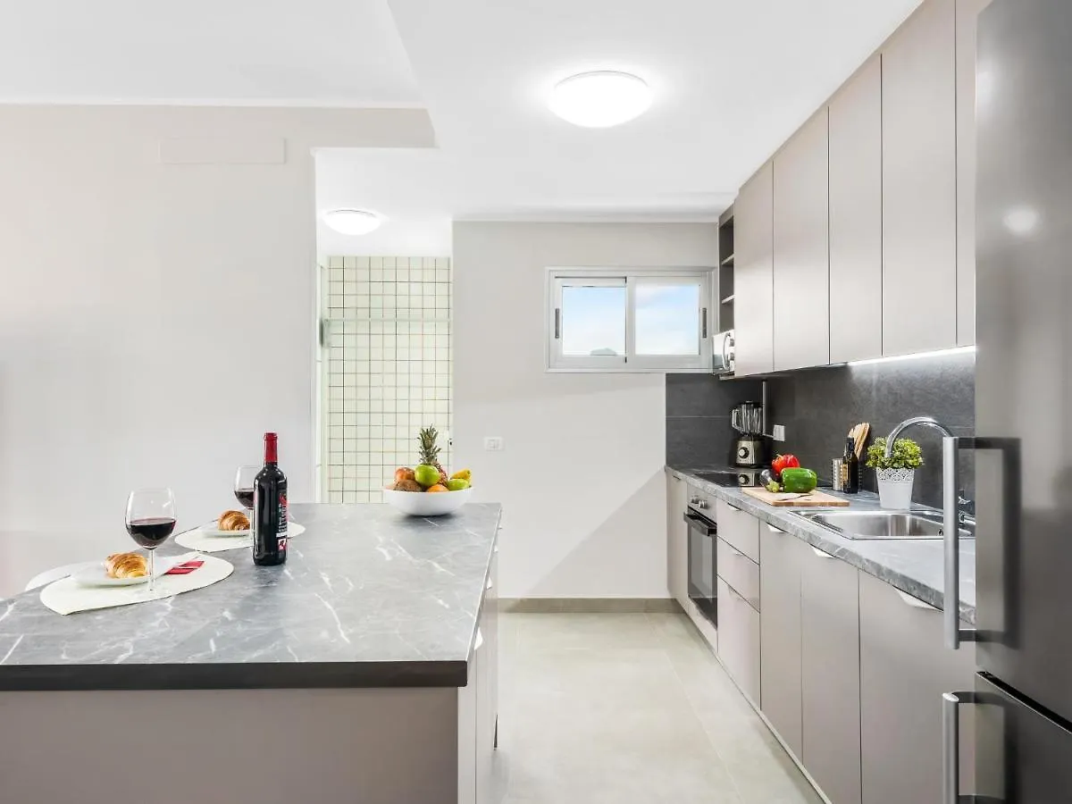 A31 Amazing 2 Bedroom With Terrace And Pool San Miguel de Abona Španělsko