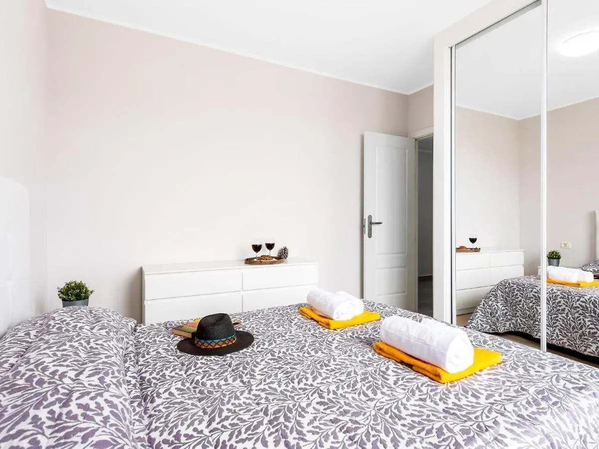 Apartment A31 Amazing 2 Bedroom With Terrace And Pool San Miguel de Abona Spain