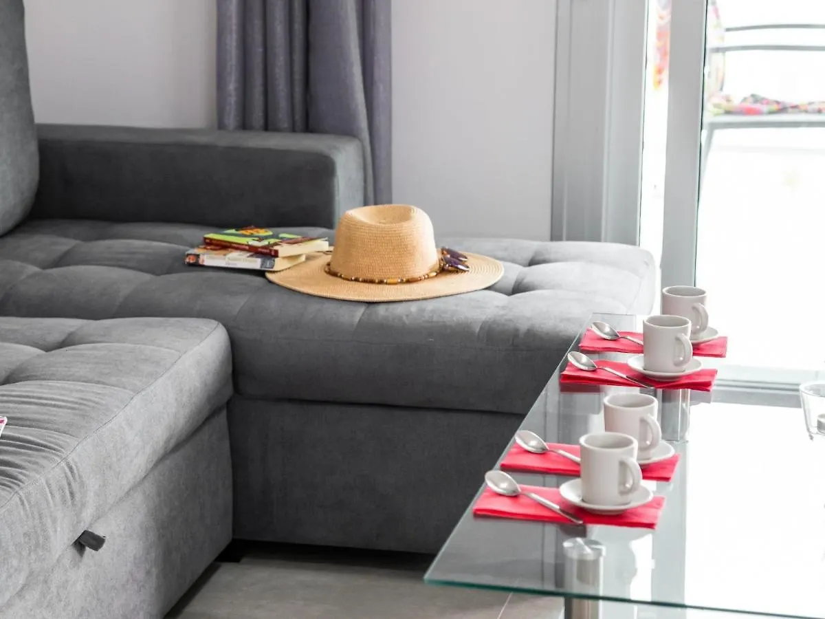 Apartment A31 Amazing 2 Bedroom With Terrace And Pool San Miguel de Abona